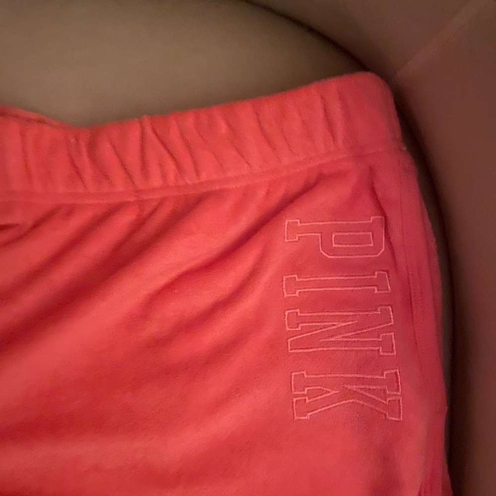 VS varsity short
